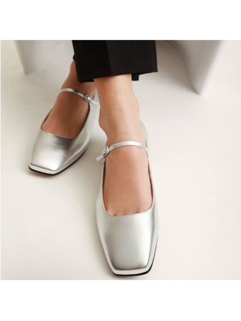 🆕- Nordstrom Silver Trending Square Toe Mary Jane Shoe.